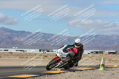 media/Feb-04-2024-SoCal Trackdays (Sun) [[91d6515b1d]]/7-Turn 9 Inside (1140am)/